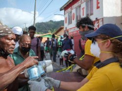 Спасательная операция для пострадавших от извержения вулкана успешно завершена (Сент-Винсент и Гренадины)