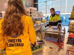 Итальянские волонтеры продолжают помогать медикам