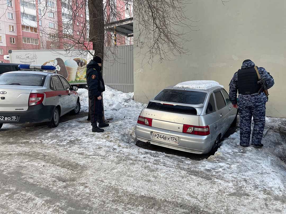 В Магнитогорске росгвардейцы нашли похищенный более трех лет назад в  Челябинске автомобиль » Информационное агентство МАНГАЗЕЯ