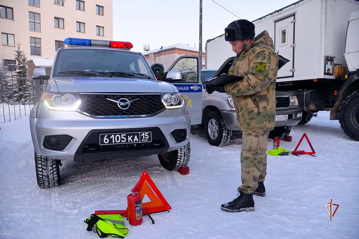 Росгвардия завершила перевод вооружения, военной и специальной техники на  зимний период эксплуатации на Ямале (Фото) » Информационное агентство  МАНГАЗЕЯ